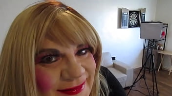 Getting ready with ts aliza breeze we have a gentleman caller cummimg by