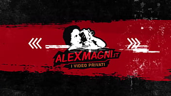 Maria leaves husband and give her pussy to the people