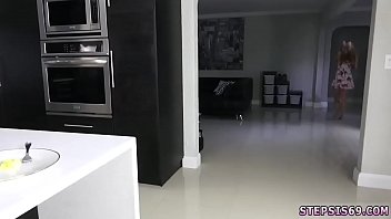 Teen fast dildo comradely family competition