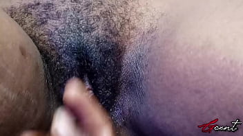 She ordered me to play with her spacious pussy gcent2