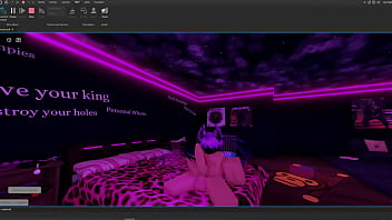 Hey uhh looking for someone here is my discord its m1ke