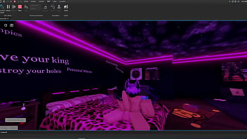 Hey uhh looking for someone here is my discord its m1ke Hey uhh looking for someone here is my discord its m1ke
