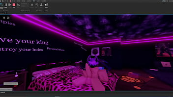 Hey uhh looking for someone here is my discord its m1ke