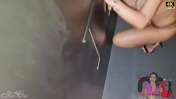 Porque será que eu gosto tanto de gloryhole Porque será que eu gosto tanto de gloryhole