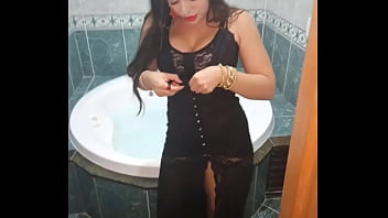 Cadeira Erótica Hidromassagem Plug Anal Gozando Pamela Pantera thumbnail