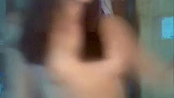 Teen cam girl reveals all