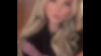 Day 3 of my mini brat vacay~ almost time for limp bizkit~only dm ready to spurt £hundreds so me and my friends can l