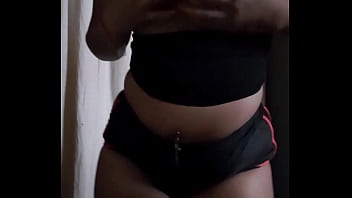 Tetas baile y música