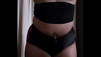 Tetas baile y música