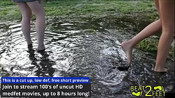 Swamp feet ditria rose & aria nicole