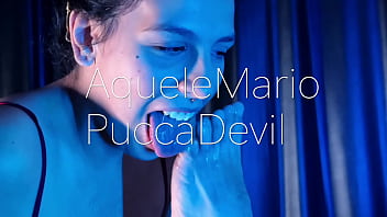 Imagine the taste of my feet on your tongue