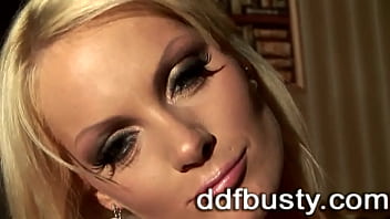 Testin out her new purple vibro