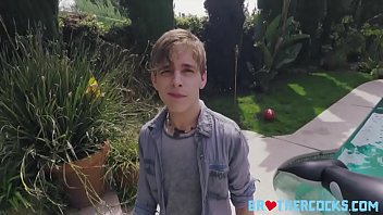 Outdoor Threesome With Elder Brother thumbnail