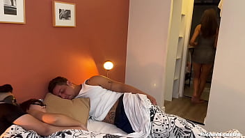 Troca de casal entre amigos da faculdade