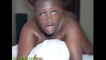 Cumshot inside pussy