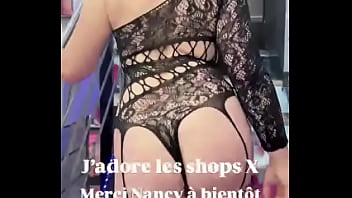 Hé coucou les loulous bonne journée moi je visite des shops swame off