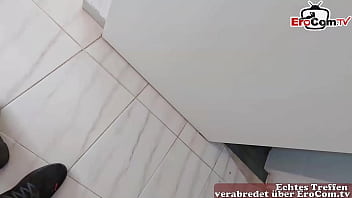 Deutsche tattoo schlampe verabredet sich online zum echten sexdate