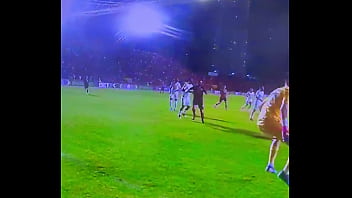 Fudeu o santos de ladinho