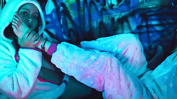 Lesbian babe worshiping her girlfriend's feet