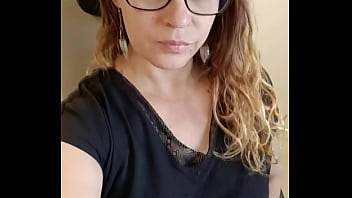 Un petit coucou du bureau bonne journée mes loulous