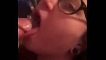 Regina sloppy hoe tries to act innocent but look at her go