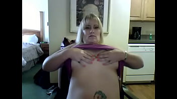 Playin wit my big titties