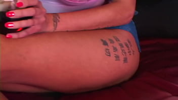 Ballooned up busty milf blowjob & facial