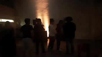 Meninos gostosos virgens rebolam a bumbum