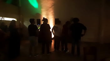 Meninos gostosos virgens rebolam a bumbum