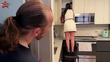 Milf brunette texas patti gets banged bareback by randy denmarle