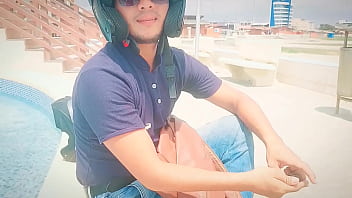 Sexo por dinero milf bisexual