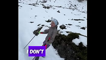 My first run in the snow ️ ️what's your favorite winter activity #firstsnow #run #wintervibes #chillyad