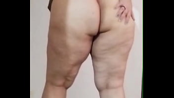 Ouvindo clássicos e fazendo amor gostosinho com o boy