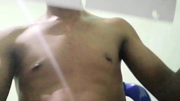 Mi Gran Guebo Parado thumbnail