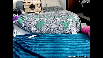 Girl Masturbates And Teases With Anal thumbnail