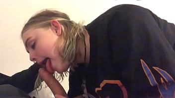 Sexy blonde showing how she sucks cock