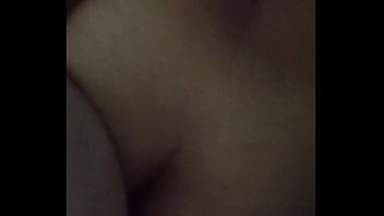 Se Pone Sola En 4 thumbnail