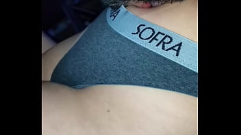 I can't resist such a beautiful navel