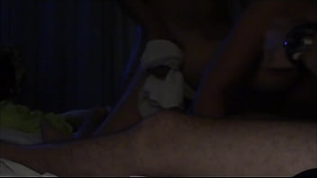 Chupando o corno e levando na bunda