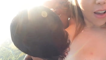 Fudendo nas alturas com o marido pauzudo e a marmitinha