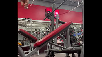 Muscle mommy pushing that bar