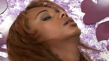 Black Shemale Tranny Jerks Off thumbnail