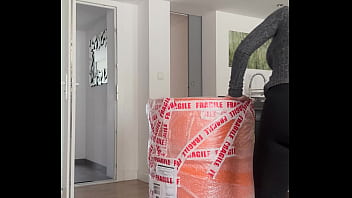 Hello la team nouvelle vidéo nouveau prank cette fois ci je piège un