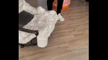 Hello la team nouvelle vidéo nouveau prank cette fois ci je piège un