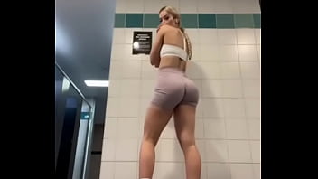 Booty legs with seducing posture