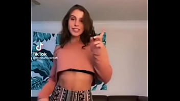 Booty legs with seducing posture