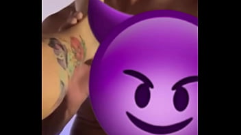 Le encantaba chuparme los pies les dejé video en mi only