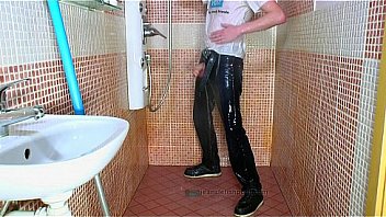 Wet jeans gay 100mb b