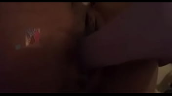 Cumming out the pussy