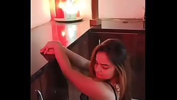 Riya sen big fat aas show big booty big boobs